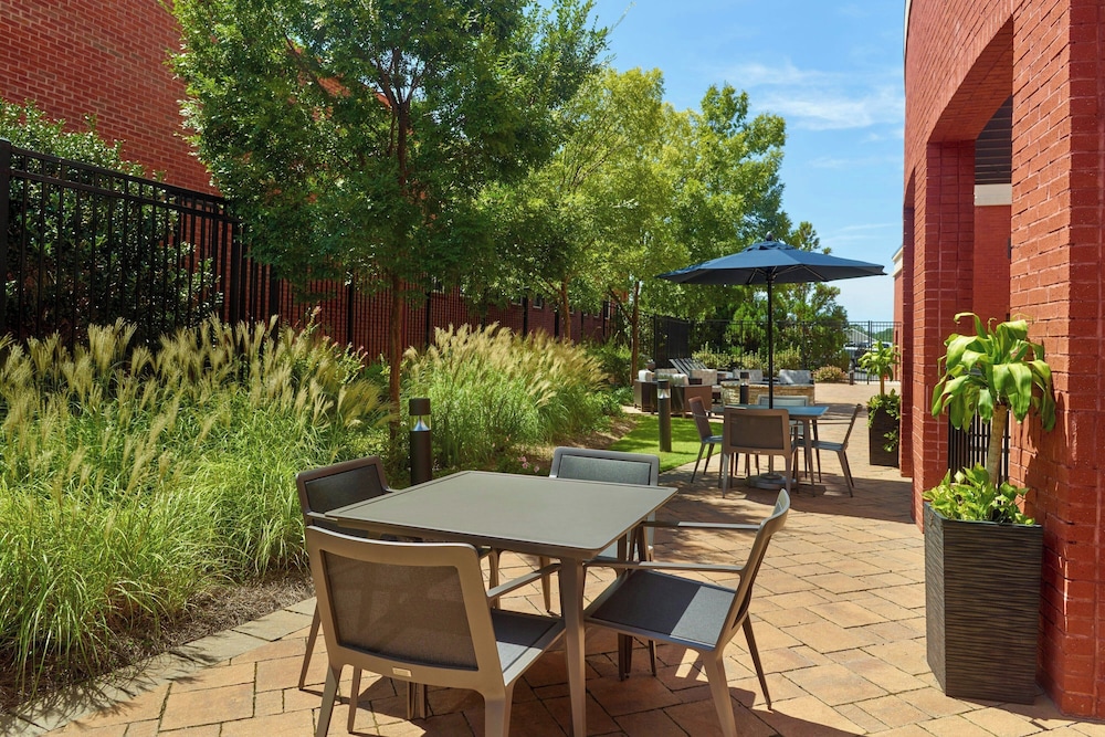 Courtyard by Marriott Carrollton - photo 40