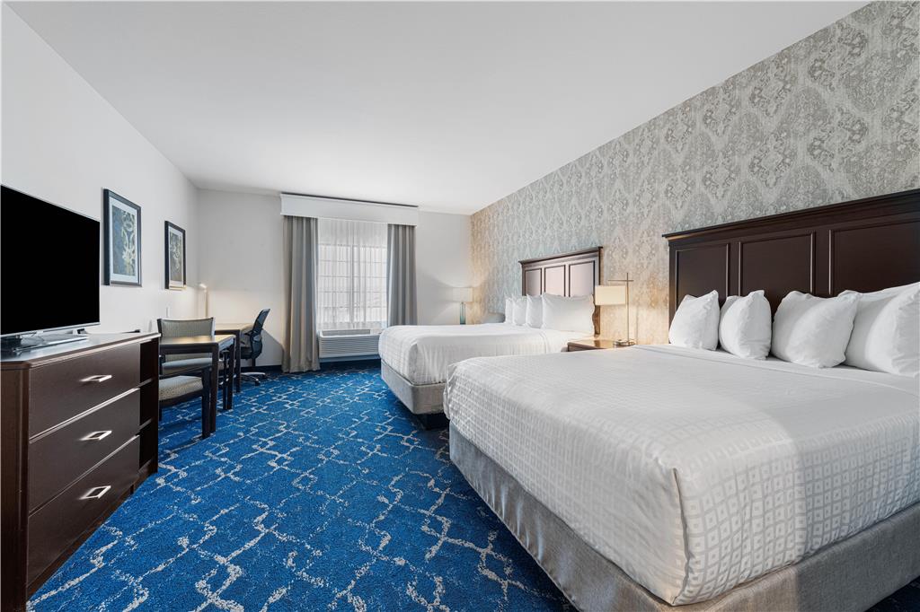 Best Western Plus New Richmond Inn & Suites - photo 2