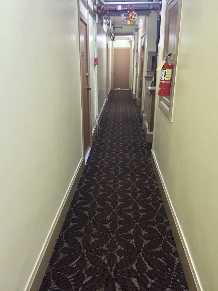 Admiral Hotel - photo 26