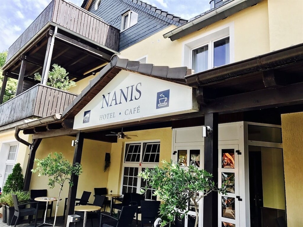 Hotel Nanis — hotel in Wunstorf