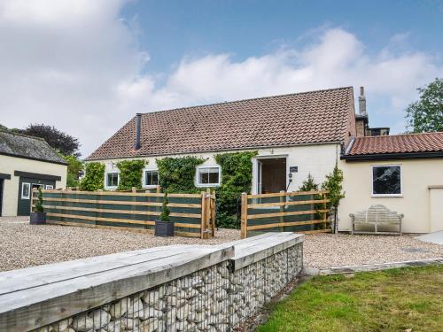 The Sheep Shed Uk38437 — 4-Star Luxury Hotel in Kilham, United Kingdom