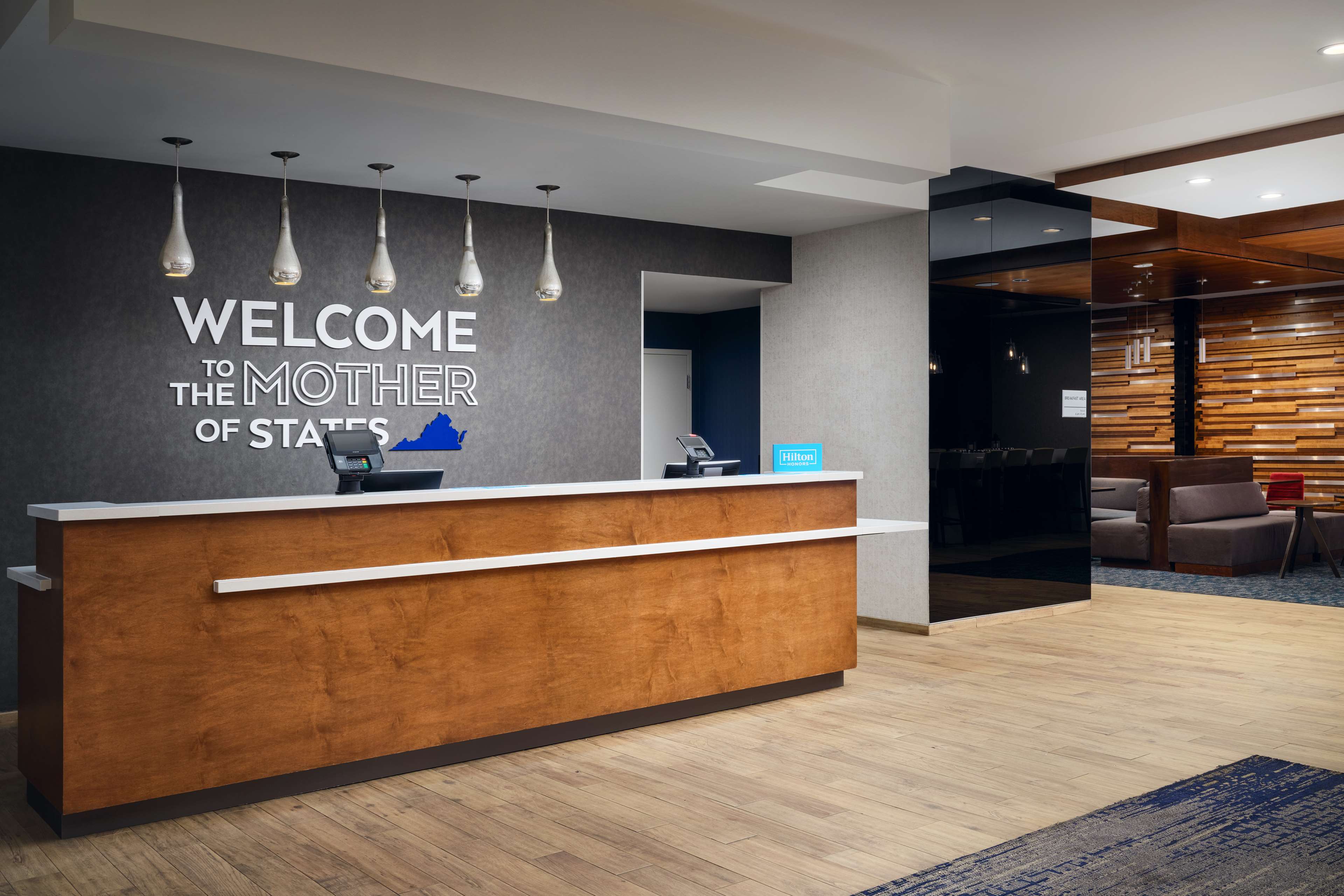 Hampton Inn & Suites Richmond Downtown - photo 8