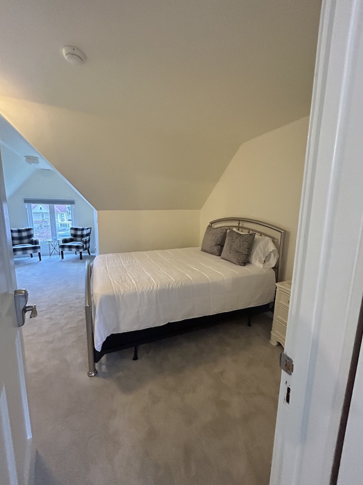 Hazeltine Boutique Hotel BnB - photo 9