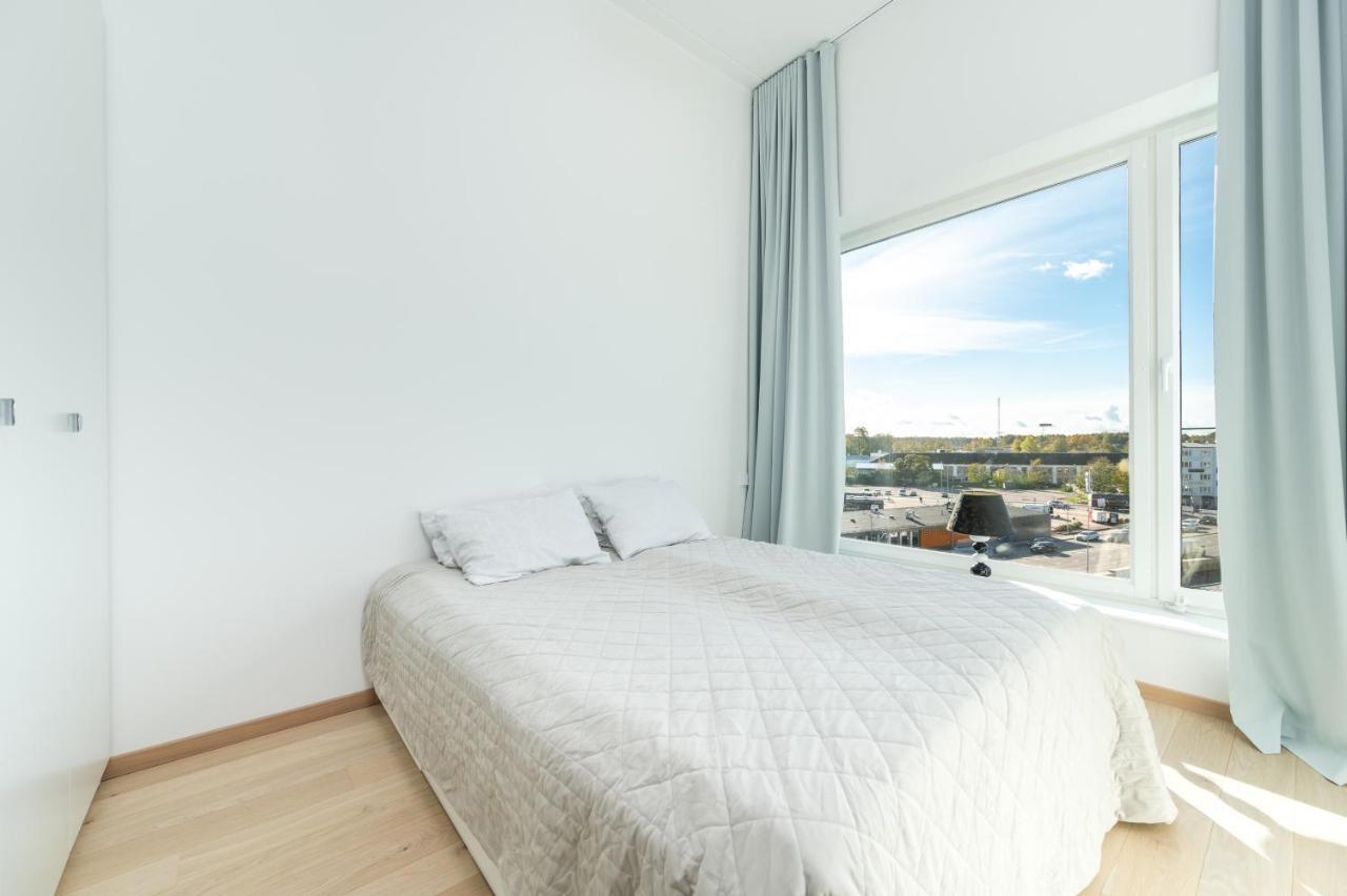 Brand new 2bdroom Free Parking Apartment