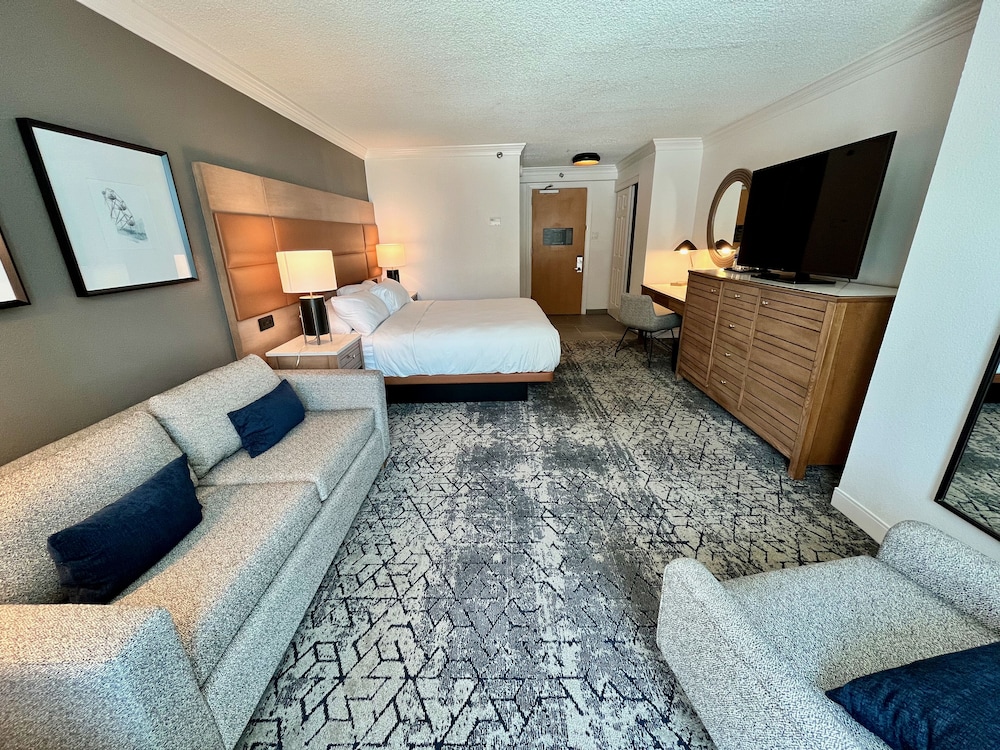 Sheraton Virginia Beach Oceanfront Hotel - photo 16