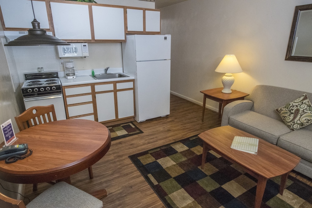 Affordable Suites Statesville - photo 2