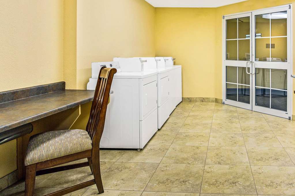 Super 8 by Wyndham Parker SE Denver Area - photo 14