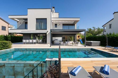 Villa Sunset view — 4-Star Luxury Hotel in Porec, Croatia