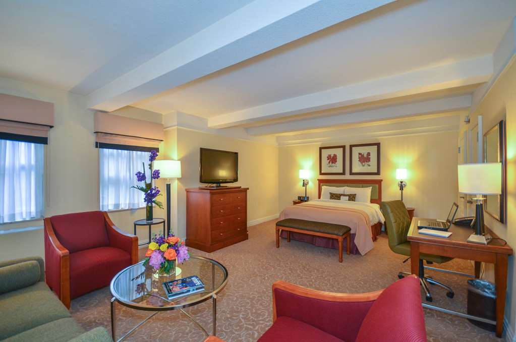 San Carlos Hotel - photo 38
