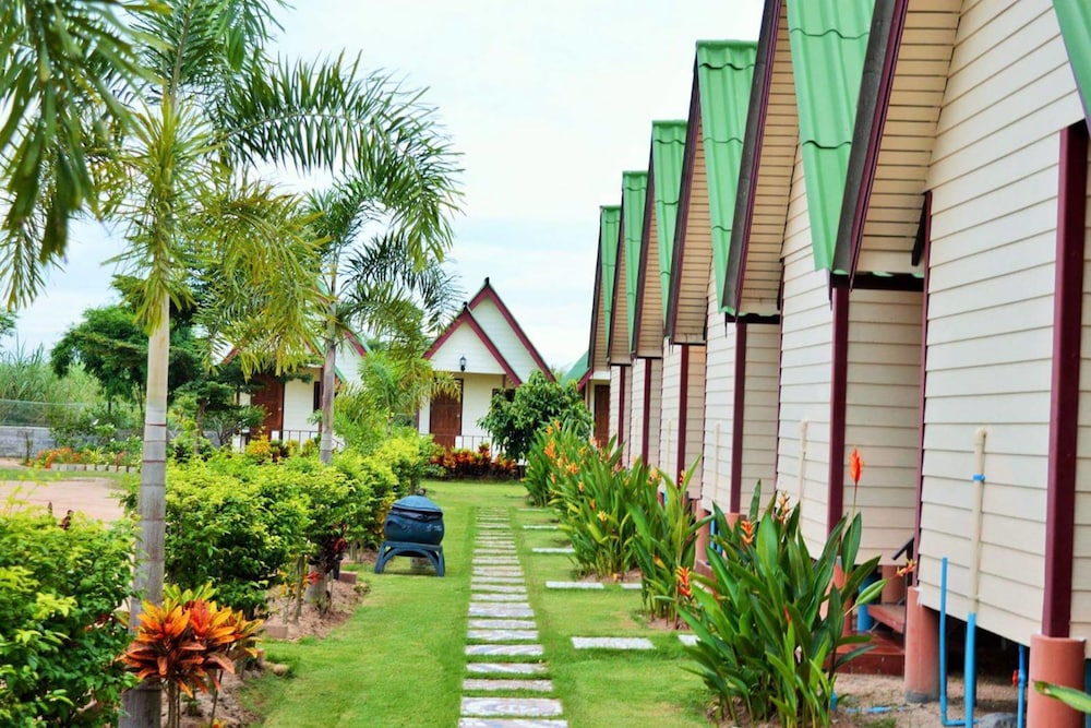Kiangtan Houses in Pluak Daeng, Thailand