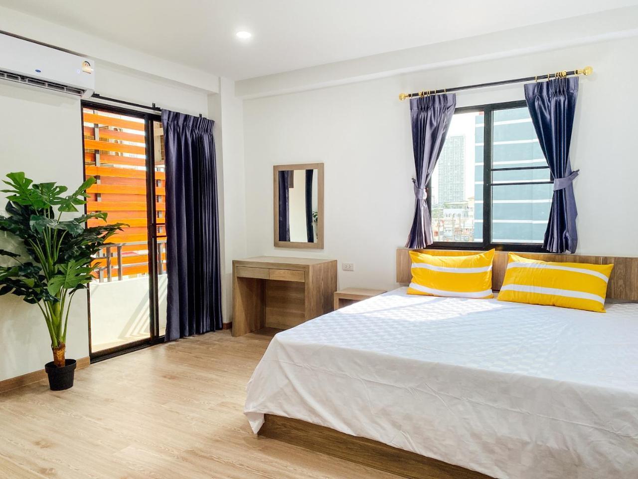 Gp House Bangkok Sukhumvit Onnut Bts Skytrain