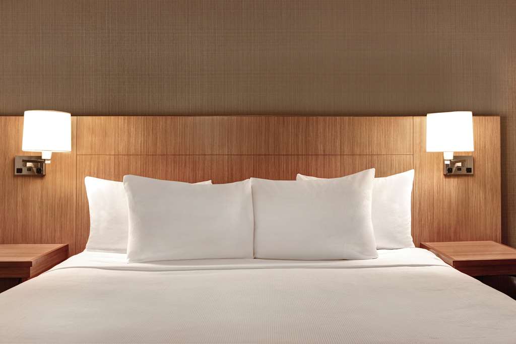 Hyatt Place Bloomington Normal - photo 13