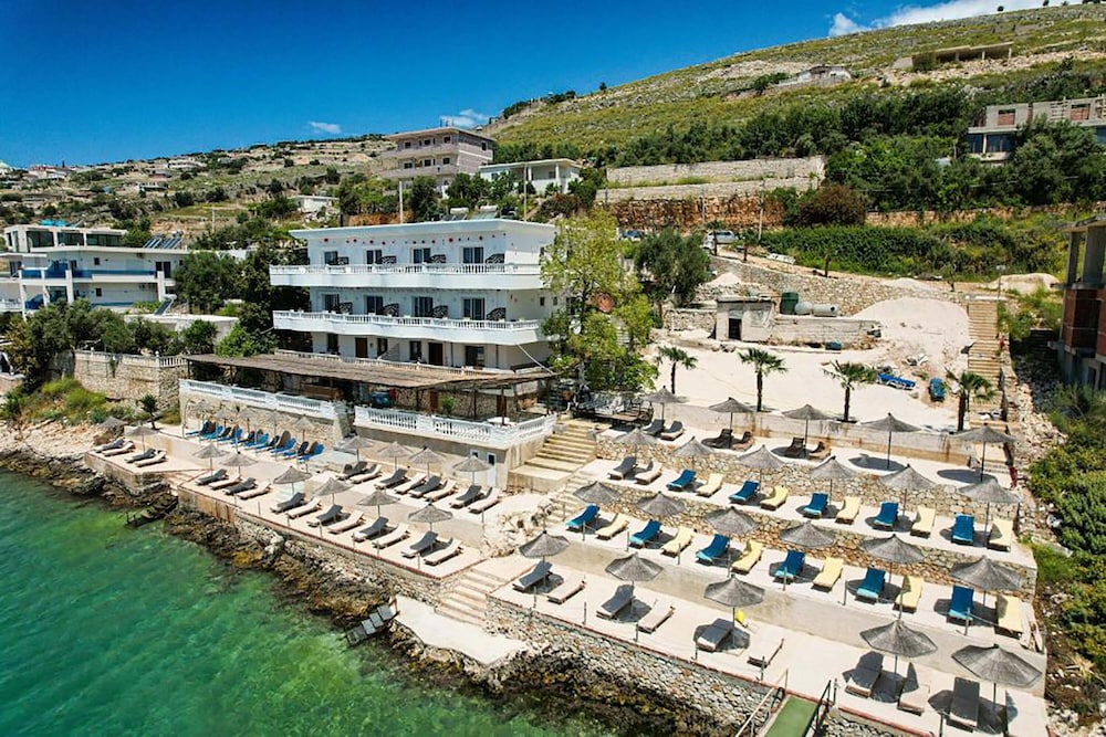 Villa Juna Beach — 4-Star Luxury Hotel in Sarande, Albania
