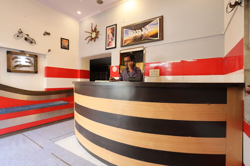 OYO 29411 Hotel Vanshika — Agra — photo 5