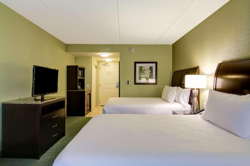 Hilton Garden Inn Woodbridge - photo 16