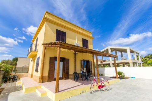 Destination #44 - carbon neutral hotel in Orange