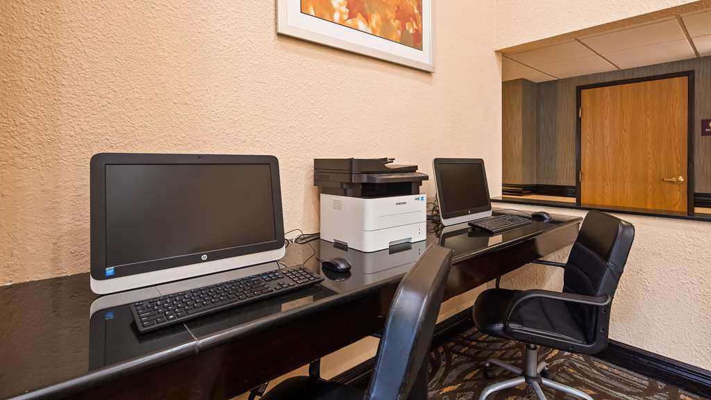 Best Western Plus Newark Christiana Inn - photo 23