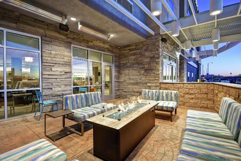 Home2 Suites by Hilton Victorville - photo 4