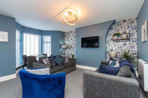 Seafront Apartment Sleeps 6 Gateway to the Lake District Brand New — 4-Star Luxury Hotel in Morecambe, United Kingdom