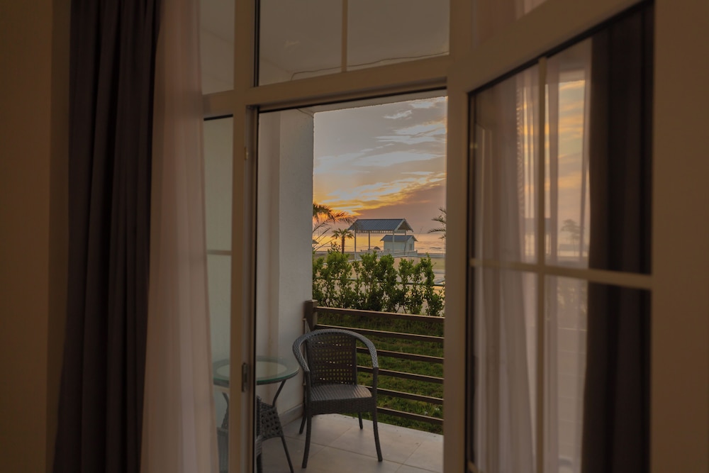 Astalanya Resort — Unknown City