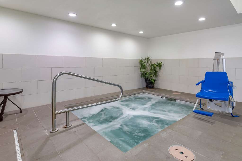 Comfort Suites Fort Collins Near University - photo 18
