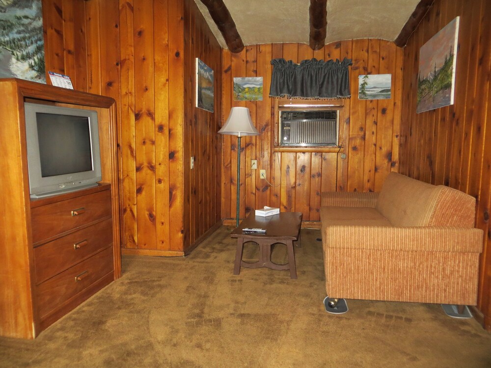 Riverside Inn of Alamosa - photo 9