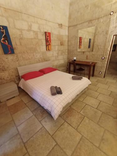 Black Rose in Bari, Italy