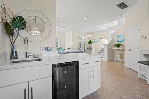 Destined For Sun S 107 Cayman Cove 4BR 3BA 12 - photo 16