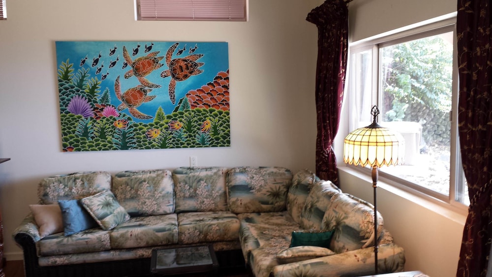 Kona Palace in Captain Cook - photo 19