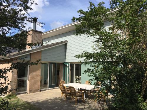 Sunset Beach House — 4-Star Luxury Hotel in The Hague, Netherlands