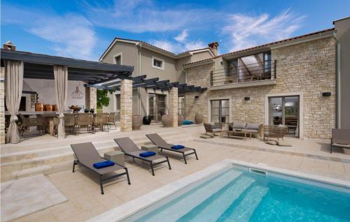 Villa Maya — 5-Star Luxury Hotel in None, Croatia