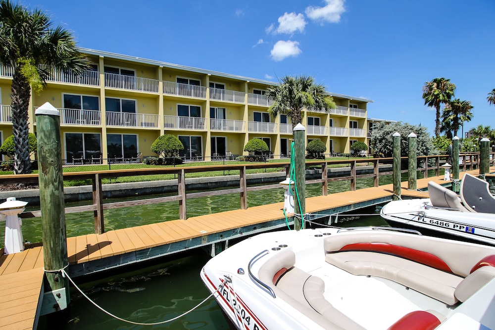 Treasure Island Hotel and Marina - photo 51