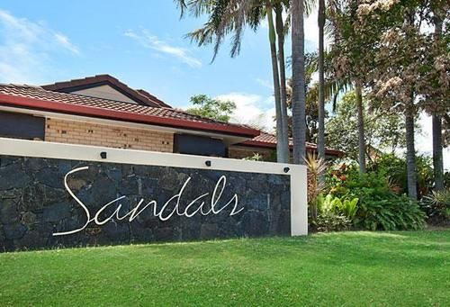 Sandals Guest House — 4-Star Luxury Hotel in Byron Bay, Australia