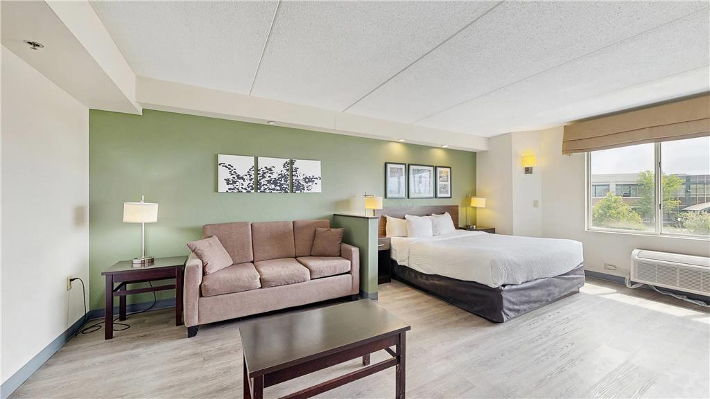 Sleep Inn & Suites Buffalo Airport - photo 20