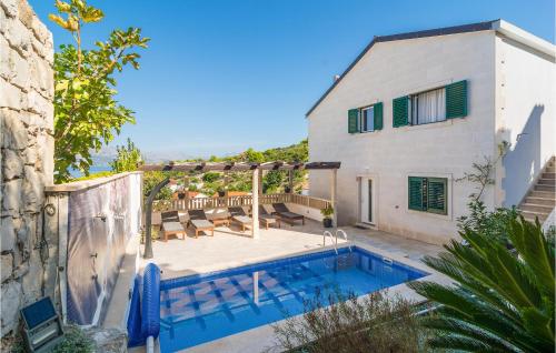 Gorgeous Home In Postira — 4-Star Luxury Hotel in Postira, Croatia