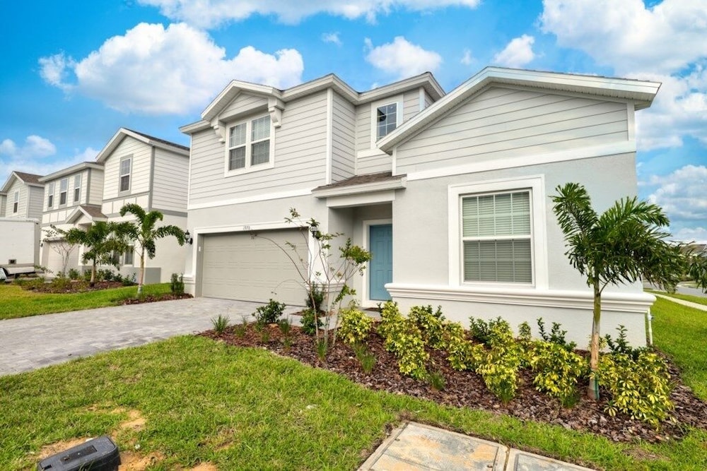 8 Bed Themed Windsor Island Resort Holiday Home 8 Bedroom Home by Redawning - photo 70