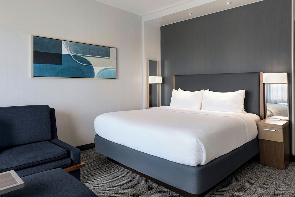 Courtyard by Marriott St. Louis St. Peters - photo 11
