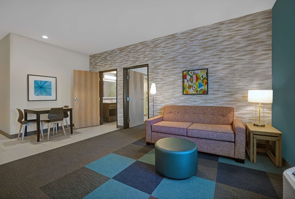 Home2 Suites by Hilton Yuma Pivot Point - photo 26