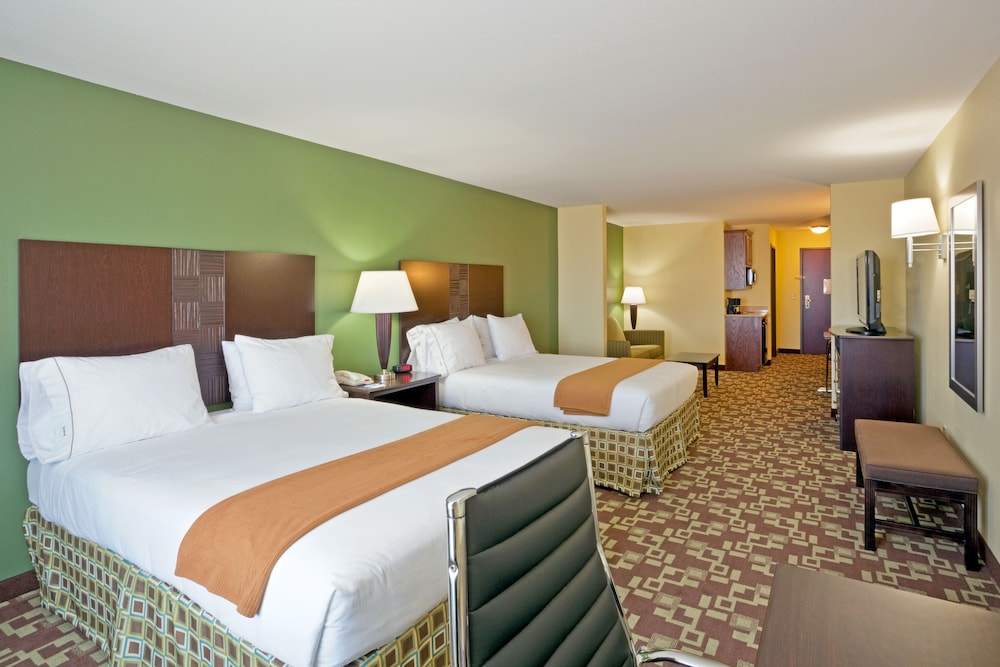Holiday Inn Express Hotel & Suites Dumas by IHG - photo 3