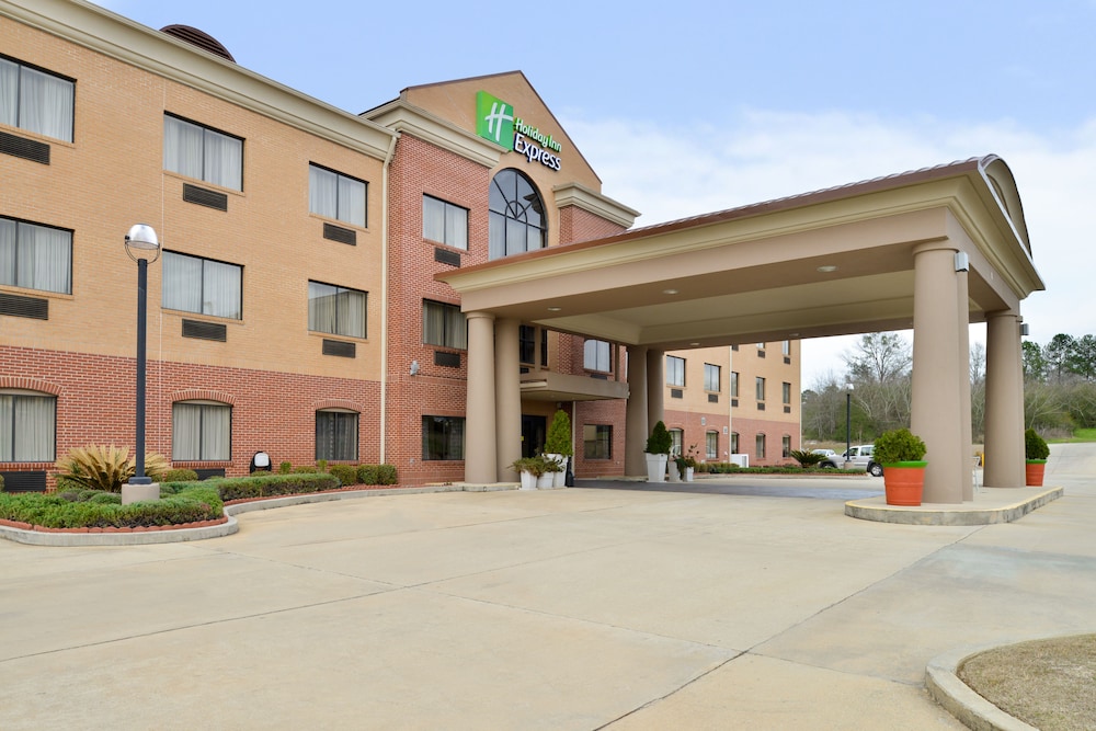 Holiday Inn Express Clanton by IHG - photo 43