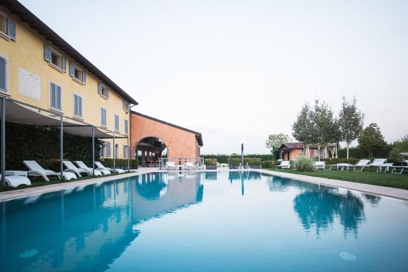 Hotel Corte del Paggio - carbon neutral hotel in Valeggio Sul Mincio