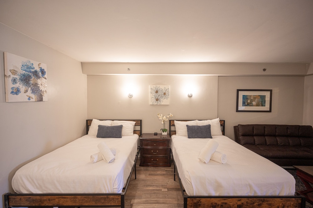 1Bd1Ba w BonusRM Stay Together Suites - photo 5