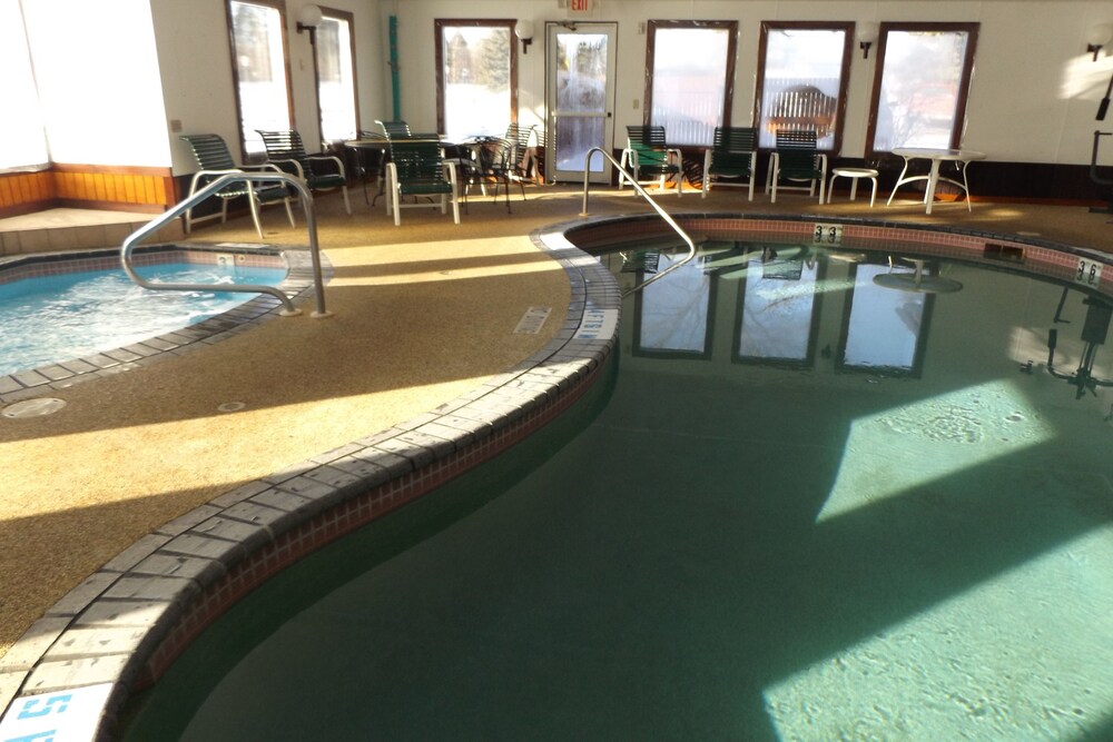 Nisswa Hotel and Suites - photo 46