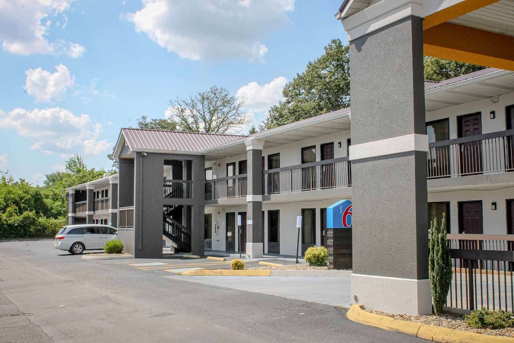 Motel 6 Knoxville TN East - photo 39
