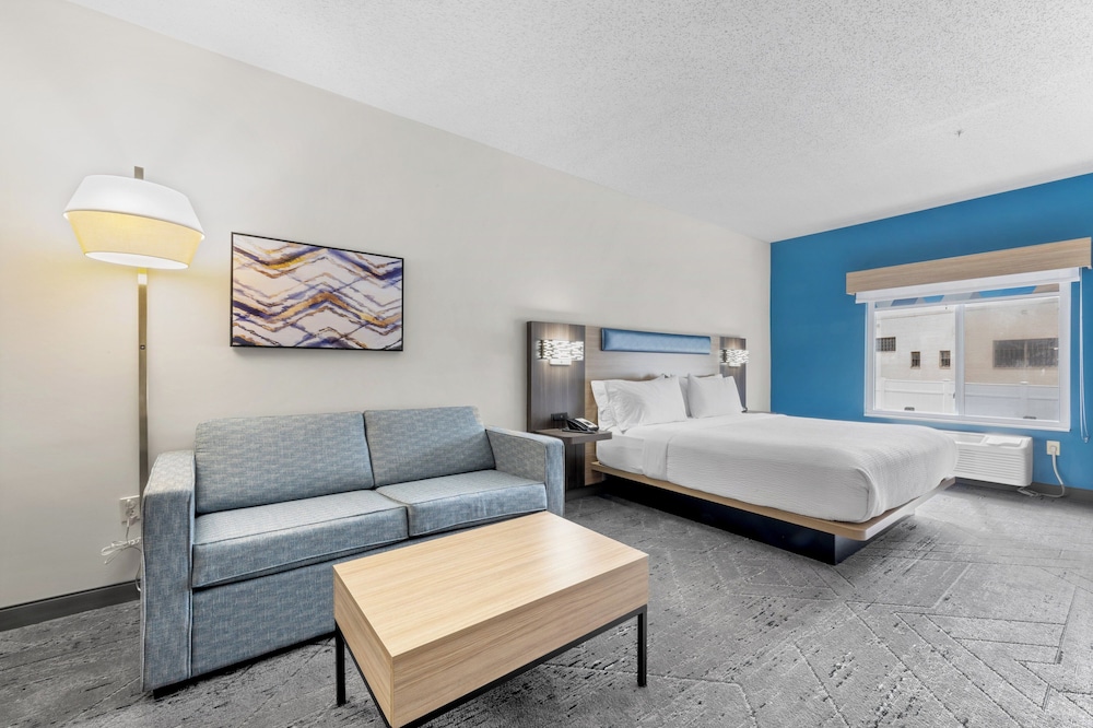 Holiday Inn Express Hartford Newington by IHG - photo 12