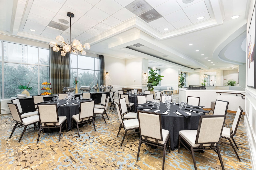Embassy Suites by Hilton Tampa Downtown Convention Center - photo 89