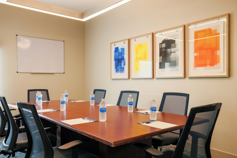 Holiday Inn Express Burlington by IHG - photo 72