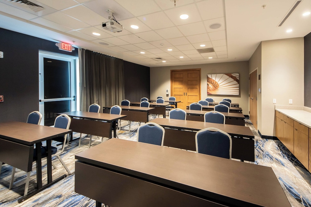 Fairfield Inn & Suites by Marriott Melbourne Viera Town Center - photo 32