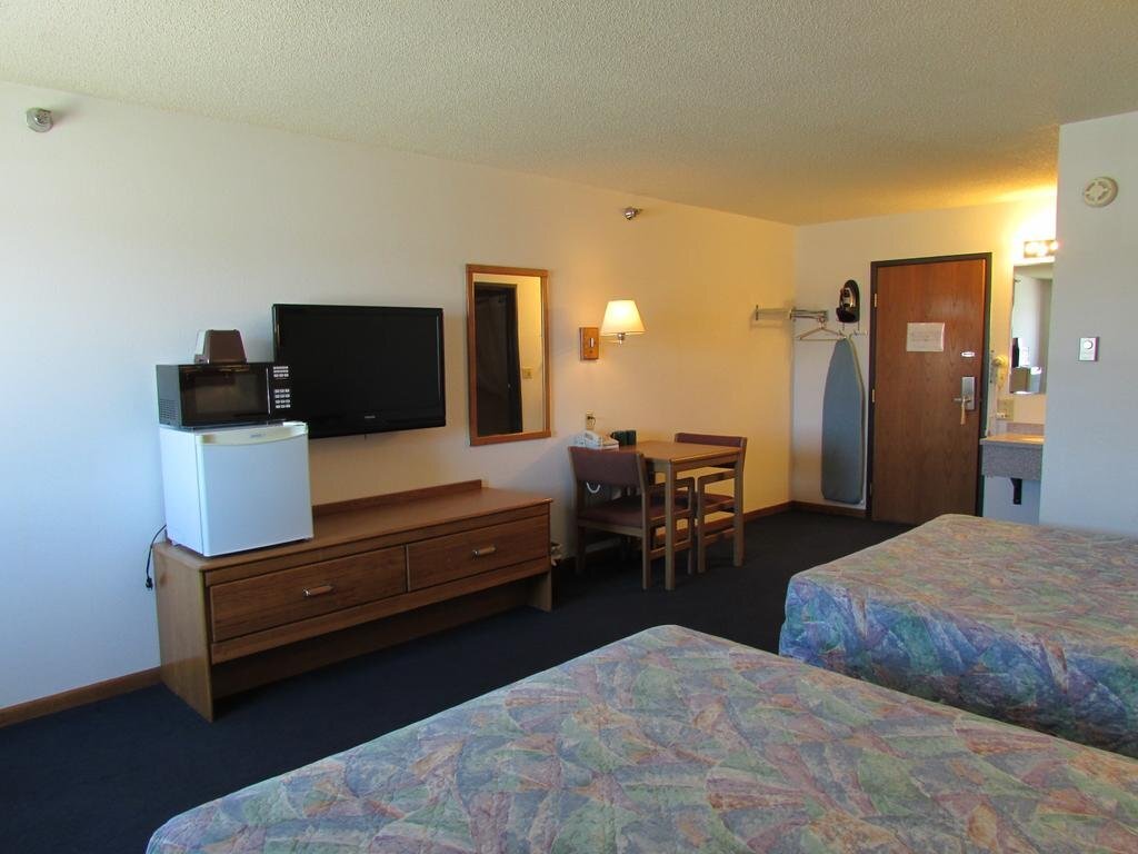 AmeriVu Inn Warroad - photo 3