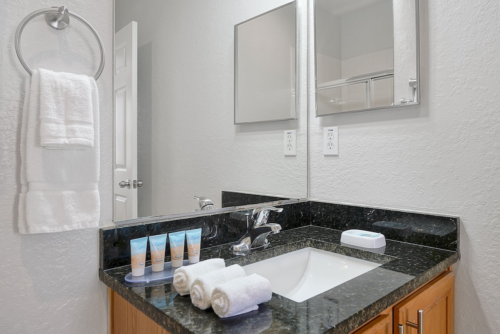 Regal Oaks Resort Vacation Townhomes by IDILIQ - photo 79